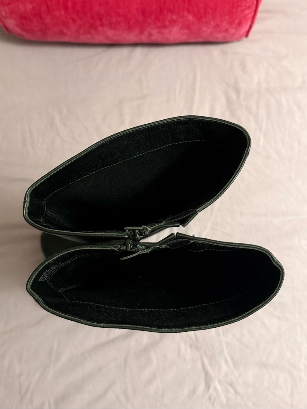 Black platform boot - Picture 5 of 6
